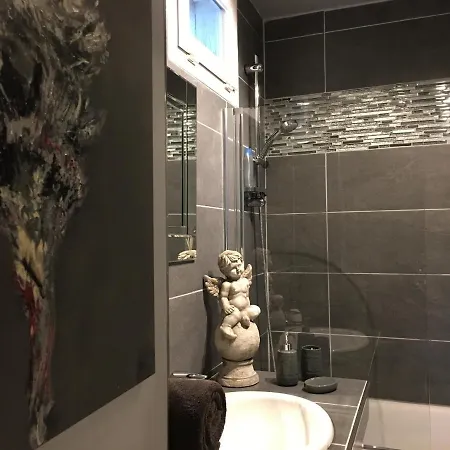 Appartamento Au Coeur De Sainte Catherine *