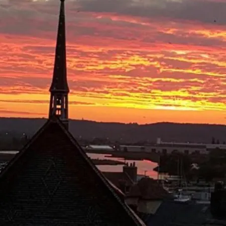 Au Coeur De Sainte Catherine Appartamento Honfleur