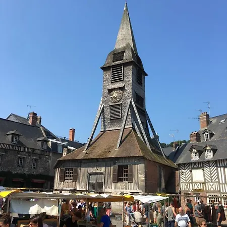 Au Coeur De Sainte Catherine Apartman