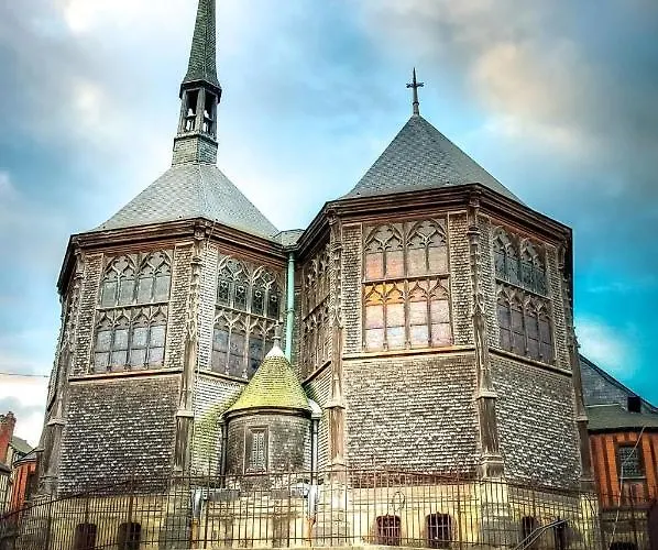 Au Coeur De Sainte Catherine オンフルール